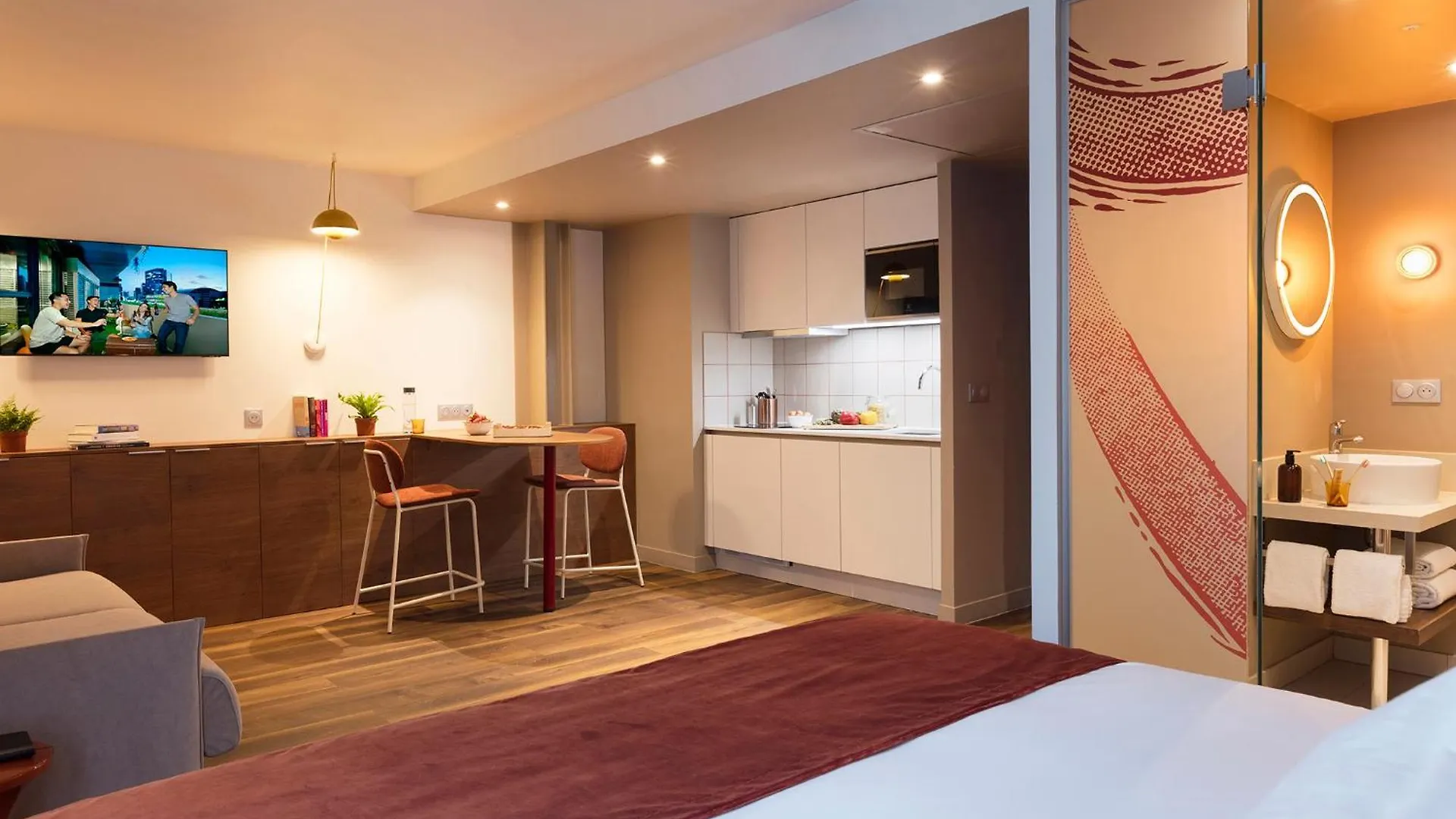 ****  Aparthotel Lyf Gambetta Paris France