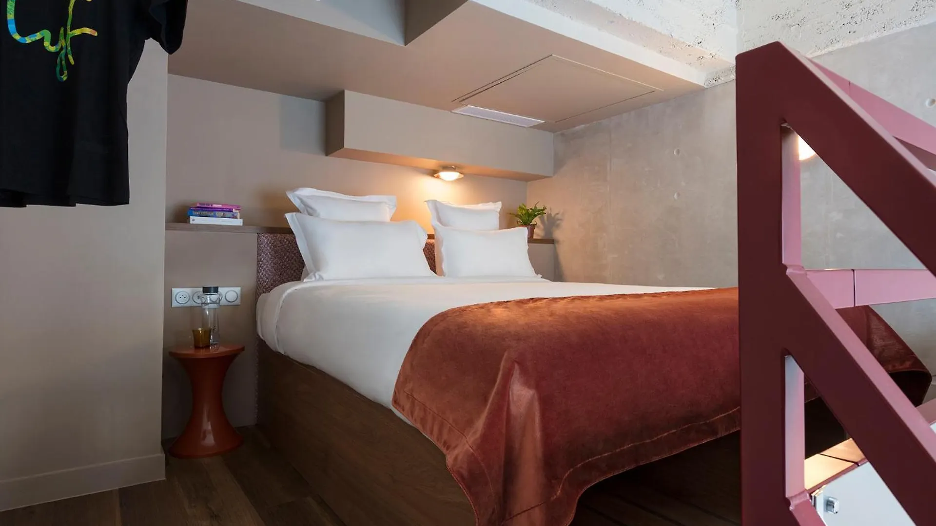 Aparthotel Lyf Gambetta Paris 4*,